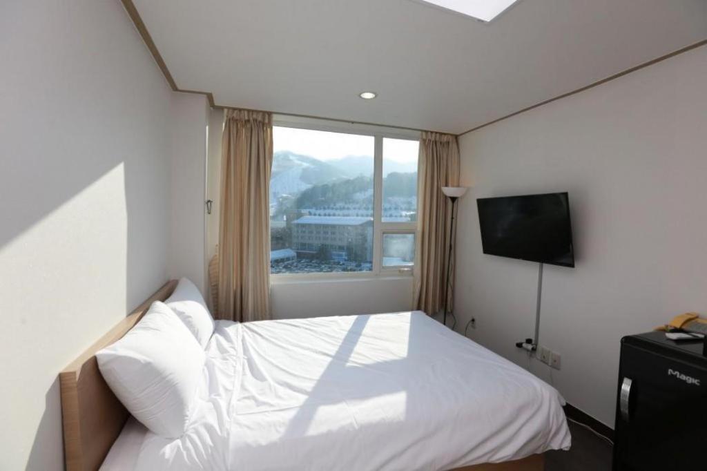 Pyeongchang The White View Exterior foto