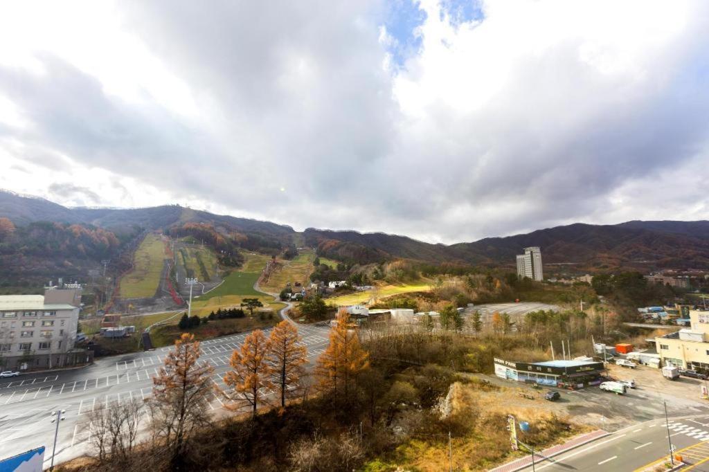 Pyeongchang The White View Exterior foto