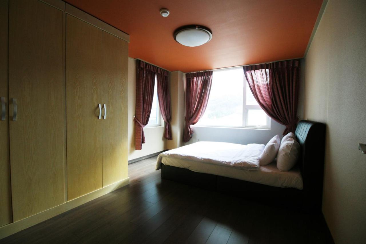 Pyeongchang The White View Exterior foto